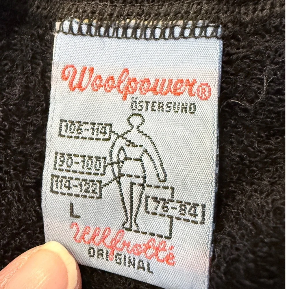 Woolpower 200 Merino Wool Quarter Zip Base Layer Top Black Large Sweden Made